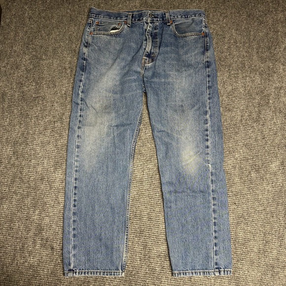 Levi's Other - Levi's 505 Mens W38 L30 Regular Fit Straight Leg Blue Denim Jeans‎